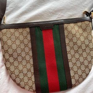 Authentic Gucci hobo bag messenger